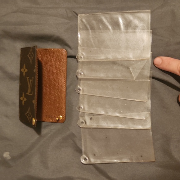 VINTAGE LOUIS VUTTION MONOGRAM CREDIT CARD AND PHOTO HOLDER - Picture 7 of 8